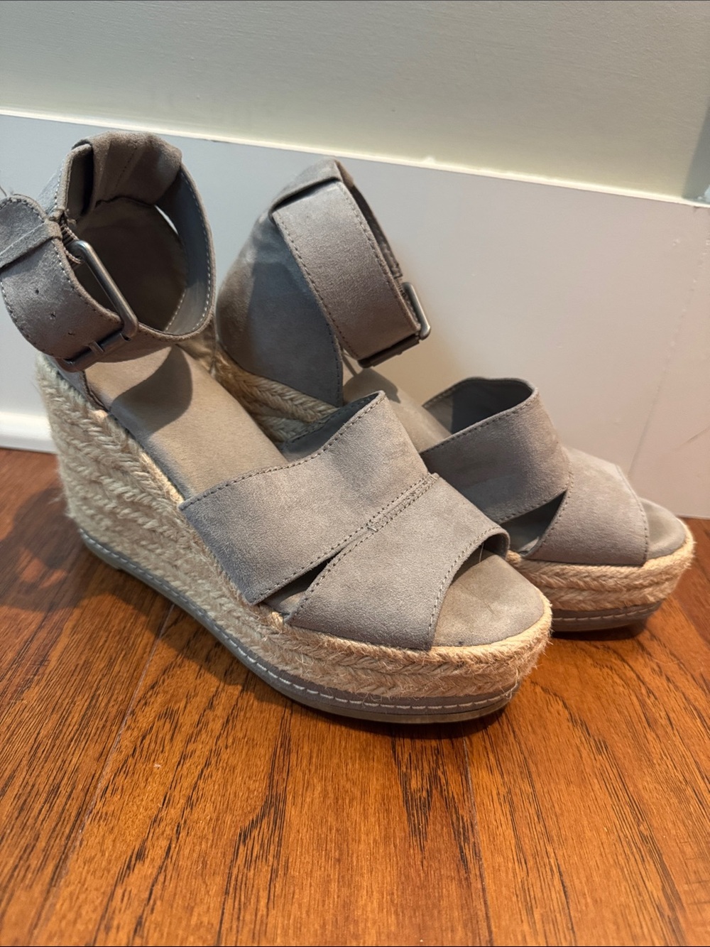 Women's Espadrille Wedge Sandals in Taupe